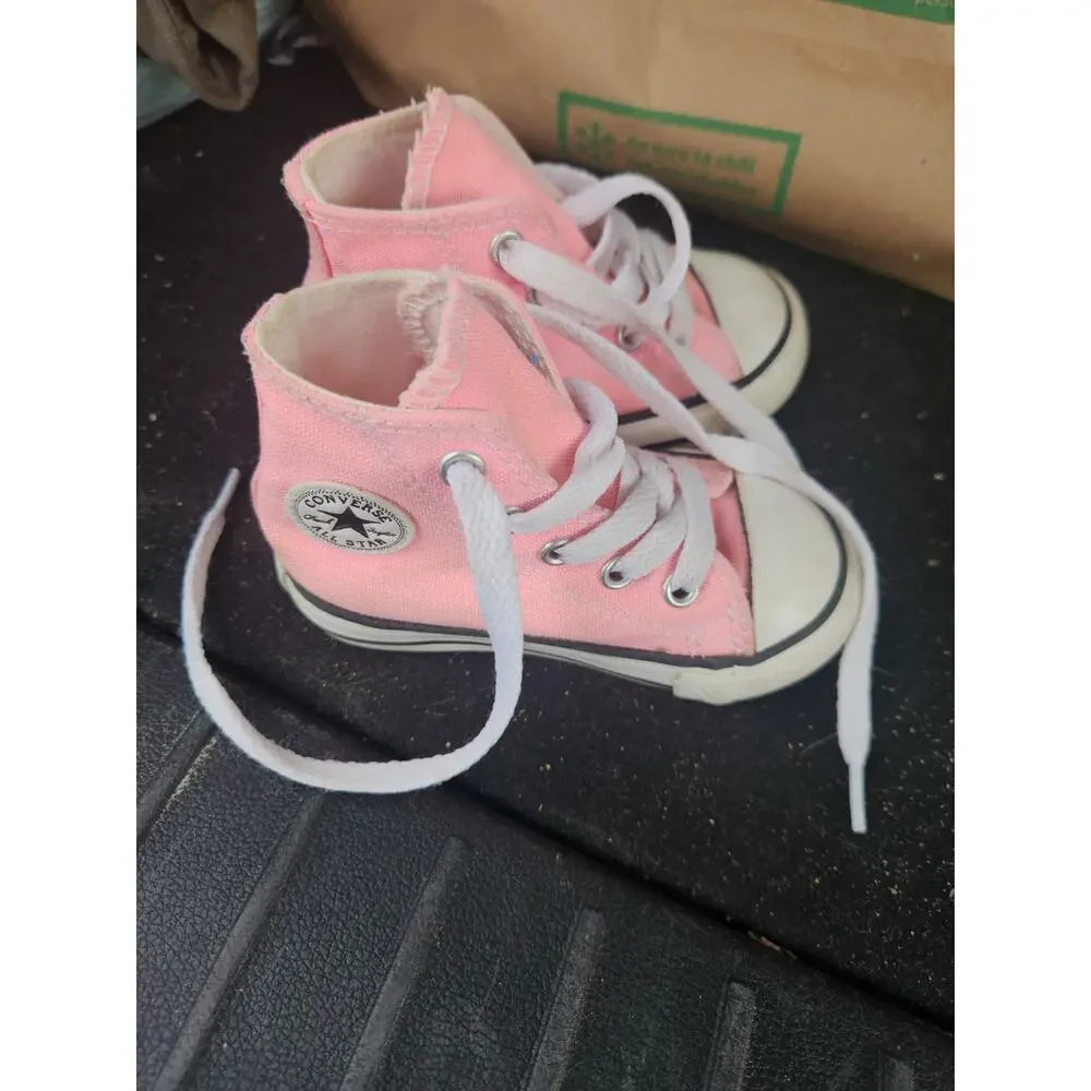 Converse Chuck Taylor All Star Kids Pink Canvas High Top Sneaker US 5 EU 21